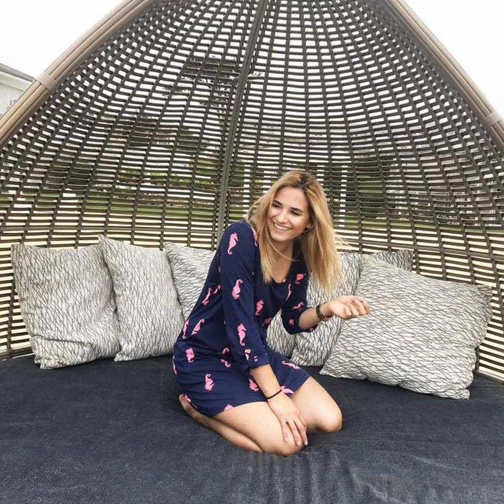 Meet your Posher, Anna